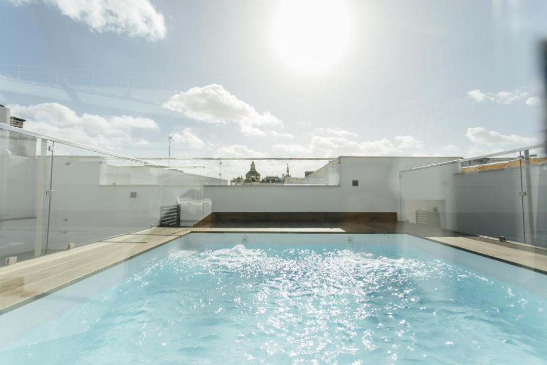 Modern With Seasonal Swimming Pool- 1Bd 1Bth- Goyeneta Apartment Sevilla Exterior foto